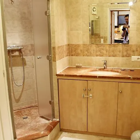 Luckey Homes - Rue Du Pila St Gely Appartement *
